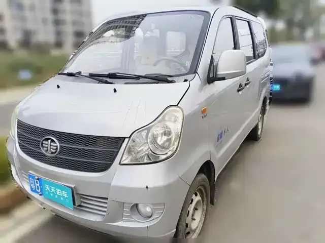 FAW Jiabao V70, 2011