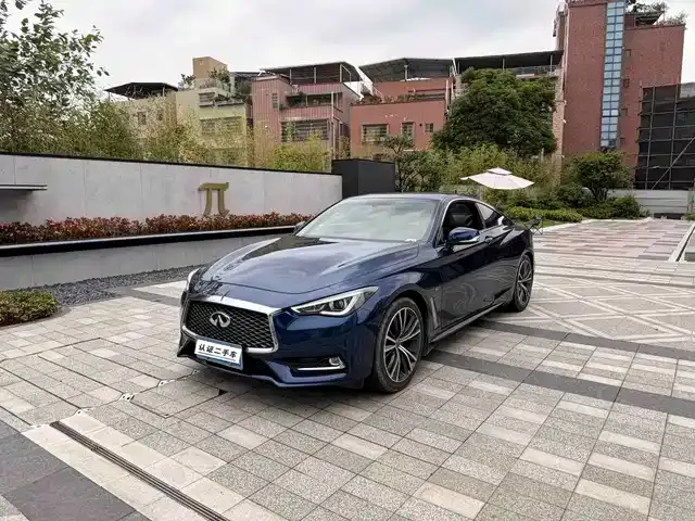 Infiniti Q60, 2020