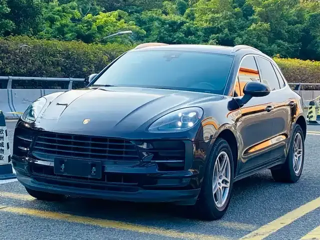Porsche Macan, 2018