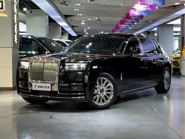 Rolls-Royce Phantom, 2023